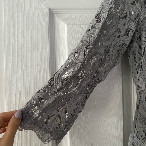 Adrianna Pappel Lace three quarter sleeve top - Picture 2 of 4